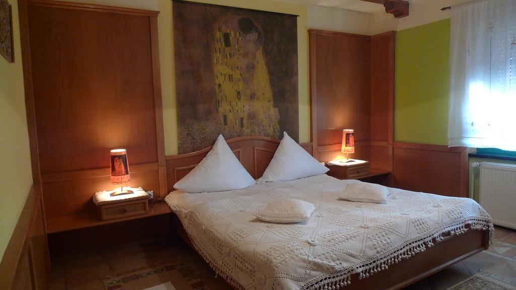Gosciniec Stara Kuznia Hotel Debska Kuznia Kamer foto