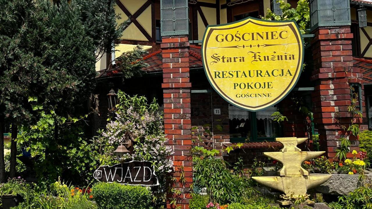Gosciniec Stara Kuznia Hotel Debska Kuznia Buitenkant foto
