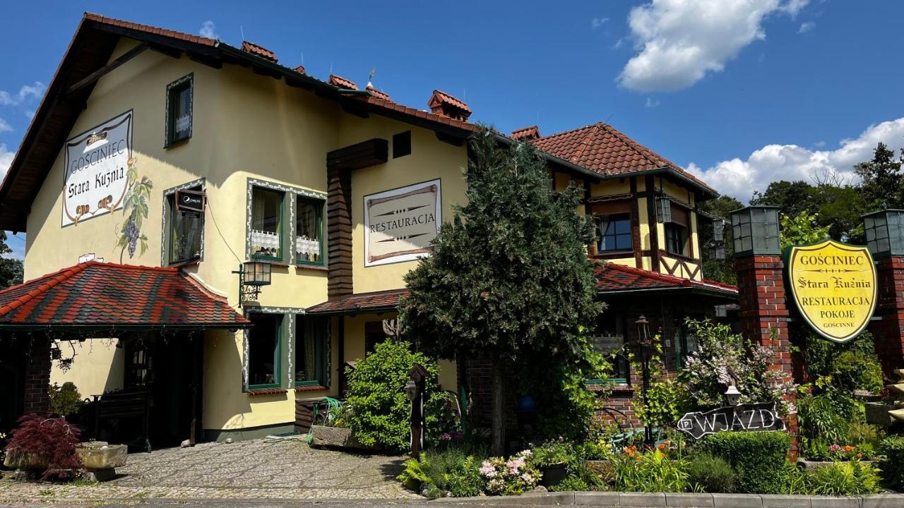 Gosciniec Stara Kuznia Hotel Debska Kuznia Buitenkant foto